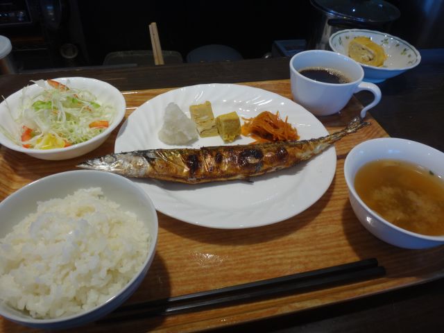 s-r0209焼秋刀魚.jpg