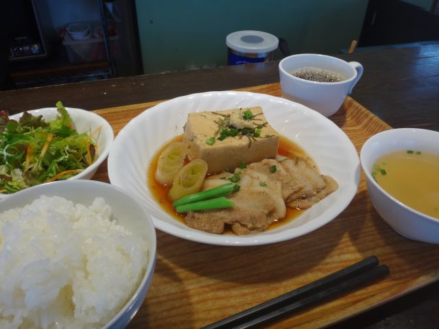 s-r0303肉豆腐.jpg